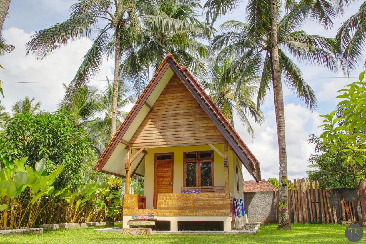 Sadati Home Stay Batukaras Exterior photo